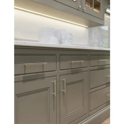 Top Knobs Clarence Pull