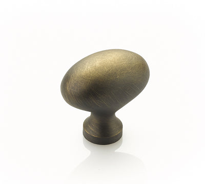 Schaub Traditional Oval Knob